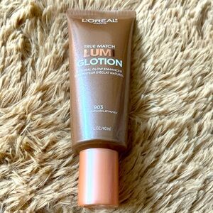 L’Oréal Paris true match lumi glotion in medium glow 903